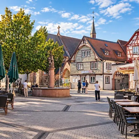 Am Schloss Auerbach Nahe Weinbergen * Bensheim